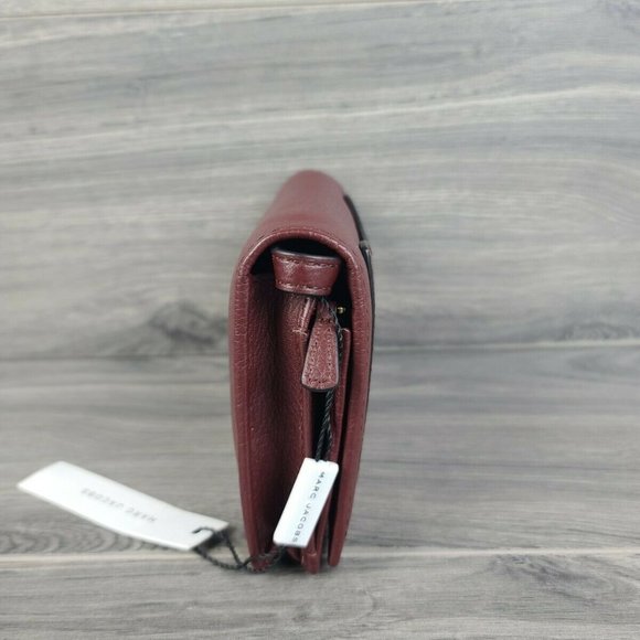 Marc Jacobs Burgundy Crossbody Bag - Picture 3 of 10